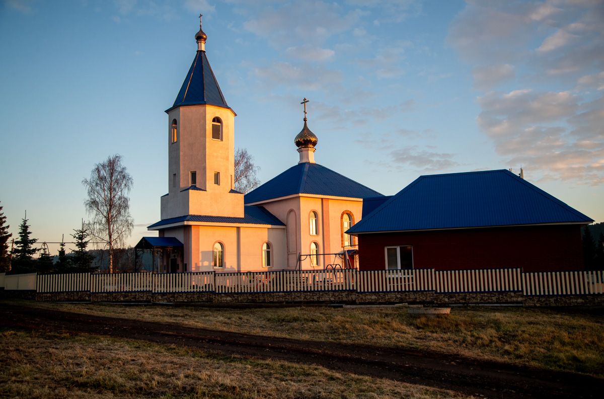 В селе Шереметьевка Нижнекамского района состоялось великое освящение Покровского храма