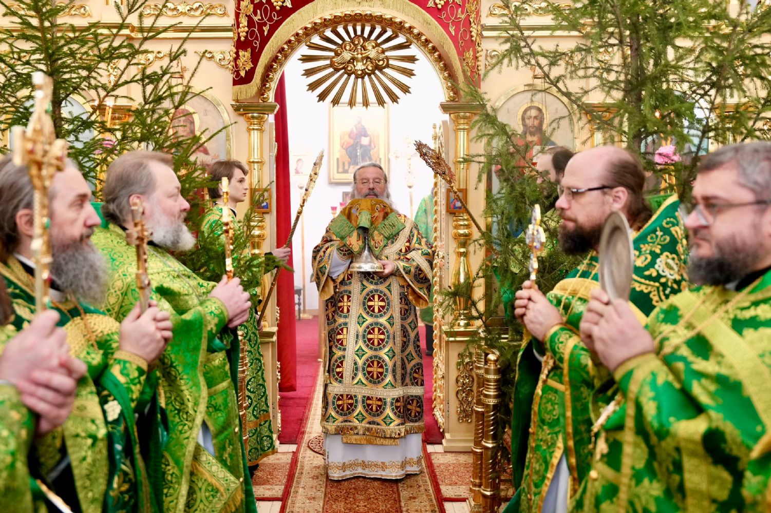 В день памяти праведного Симеона Верхотурского митрополит Кирилл совершил Литургию в Софийском храме Казани