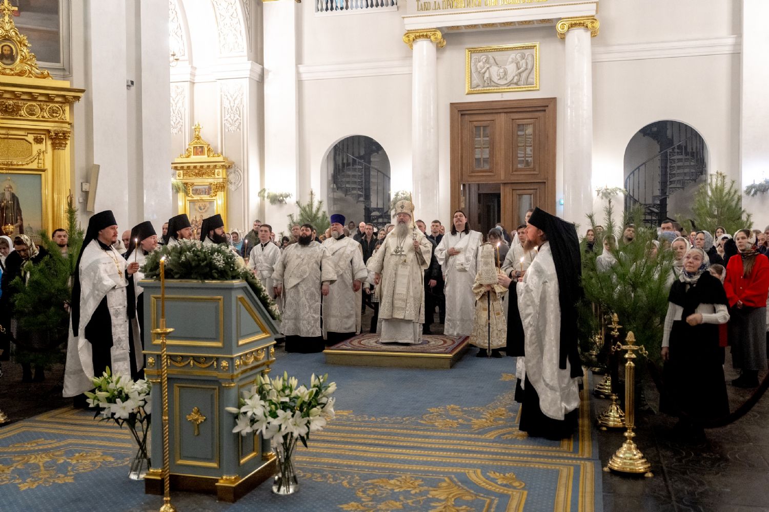 В канун праздника Богоявления митрополит Кирилл совершил всенощное бдение в Казанском кафедральном соборе