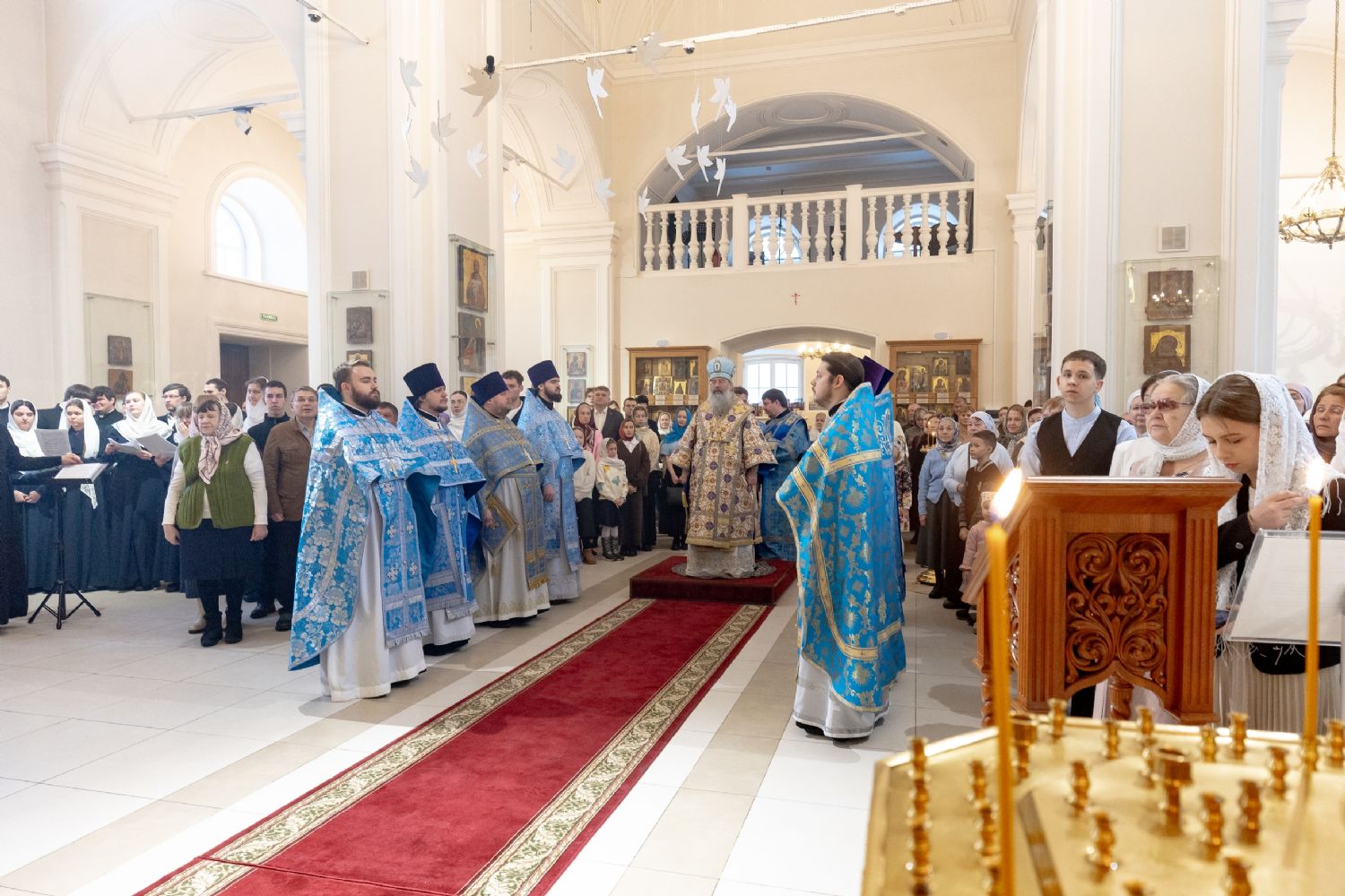В праздник Сретения Господня митрополит Кирилл совершил Литургию на Сергиевском архиерейском подворье Казани