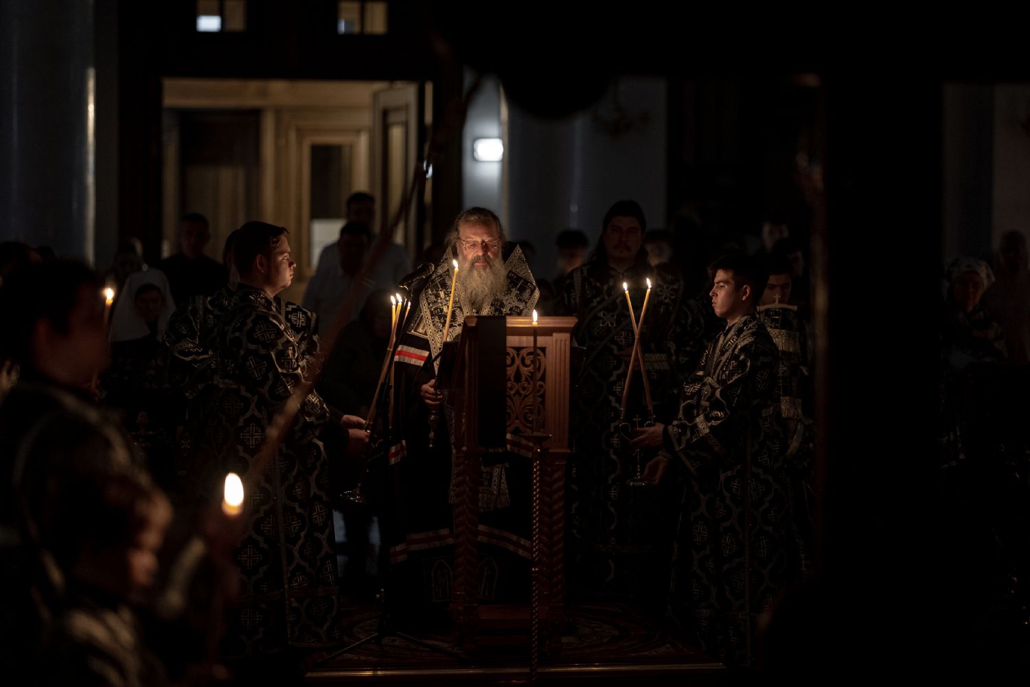 Митрополит Кирилл совершил Пассию в Казанском соборе