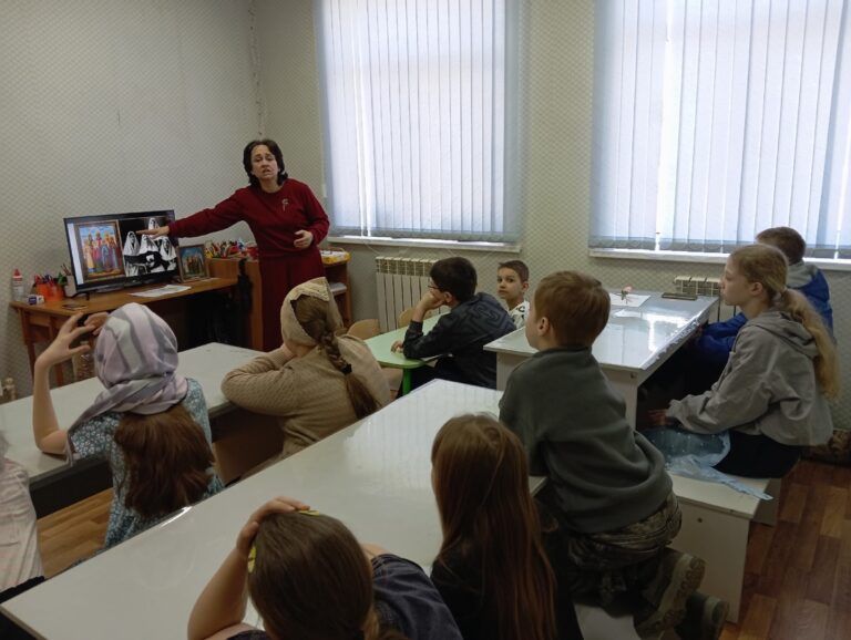 Служба «Милосердие – Казань» реализует проект, направленный на нравственное и патриотическое воспитание детей