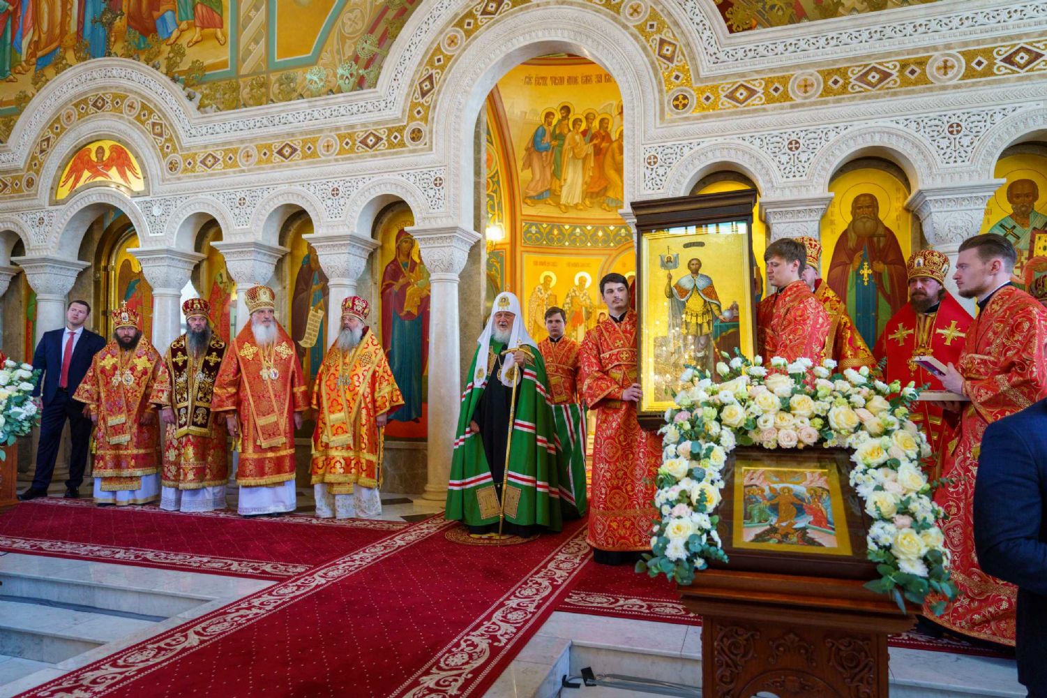Митрополит Кирилл принял участие в освящении храма преподобного Пимена Угрешского в Оренбурге