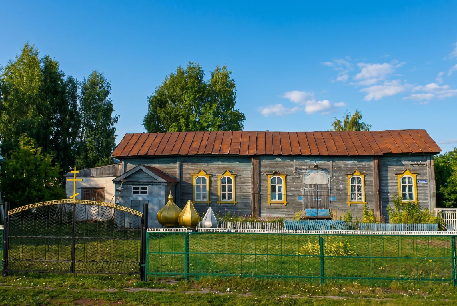 Храм преподобного Сергия Радонежского в селе Хорновар Шигали