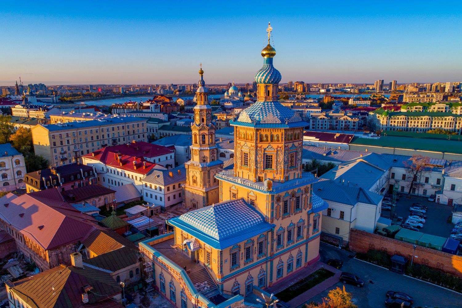 В Казани пройдут торжества по случаю 300-летия освящения Петропавловского собора