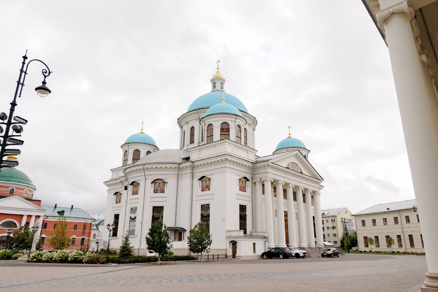 В дни пребывания мощей святителя Спиридона в Казани на территории Богородицкой обители будут проводиться миссионерские беседы