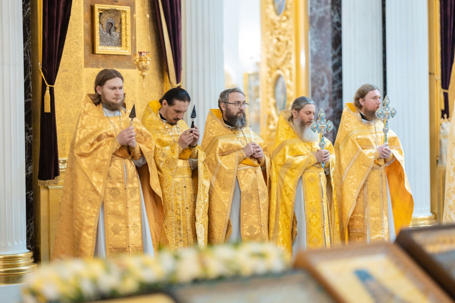 В Казанском соборе совершена ночная Литургия