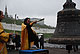 На колокольню Пятницкого храма поднят колокол Благовестник. (фото)(видео)