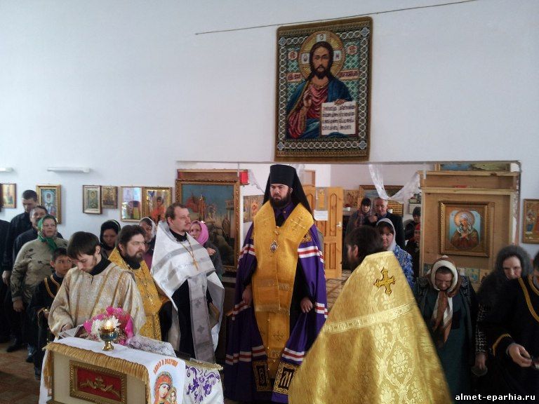 Епископ Альметьевский и Бугульминский Мефодий посетил Муслюмовский район (фото)