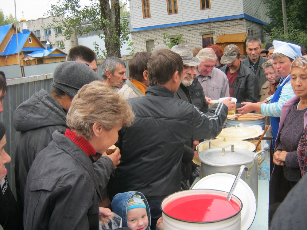 Благотворительная деятельность Никольского прихода г. Зеленодольск (фото)