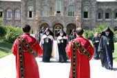 В Ереване два Католикоса приняли участие в заседании, посвященном подготовке к 100-летней годовщине геноцида армян