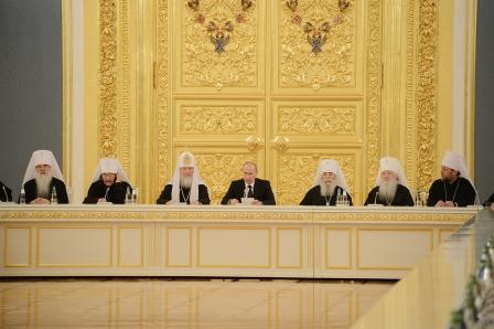 Правящие архиереи Татарстанской митрополии приняли участие во встрече Президента России с членами Архиерейского собора