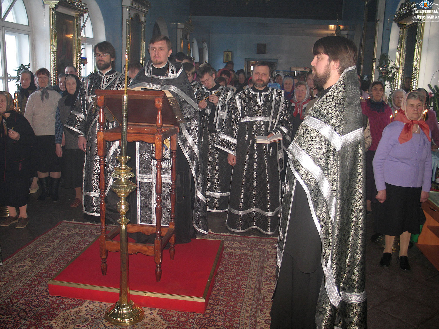 Служба Страстей Господних в Казанской духовной семинарии ( фото\видео)