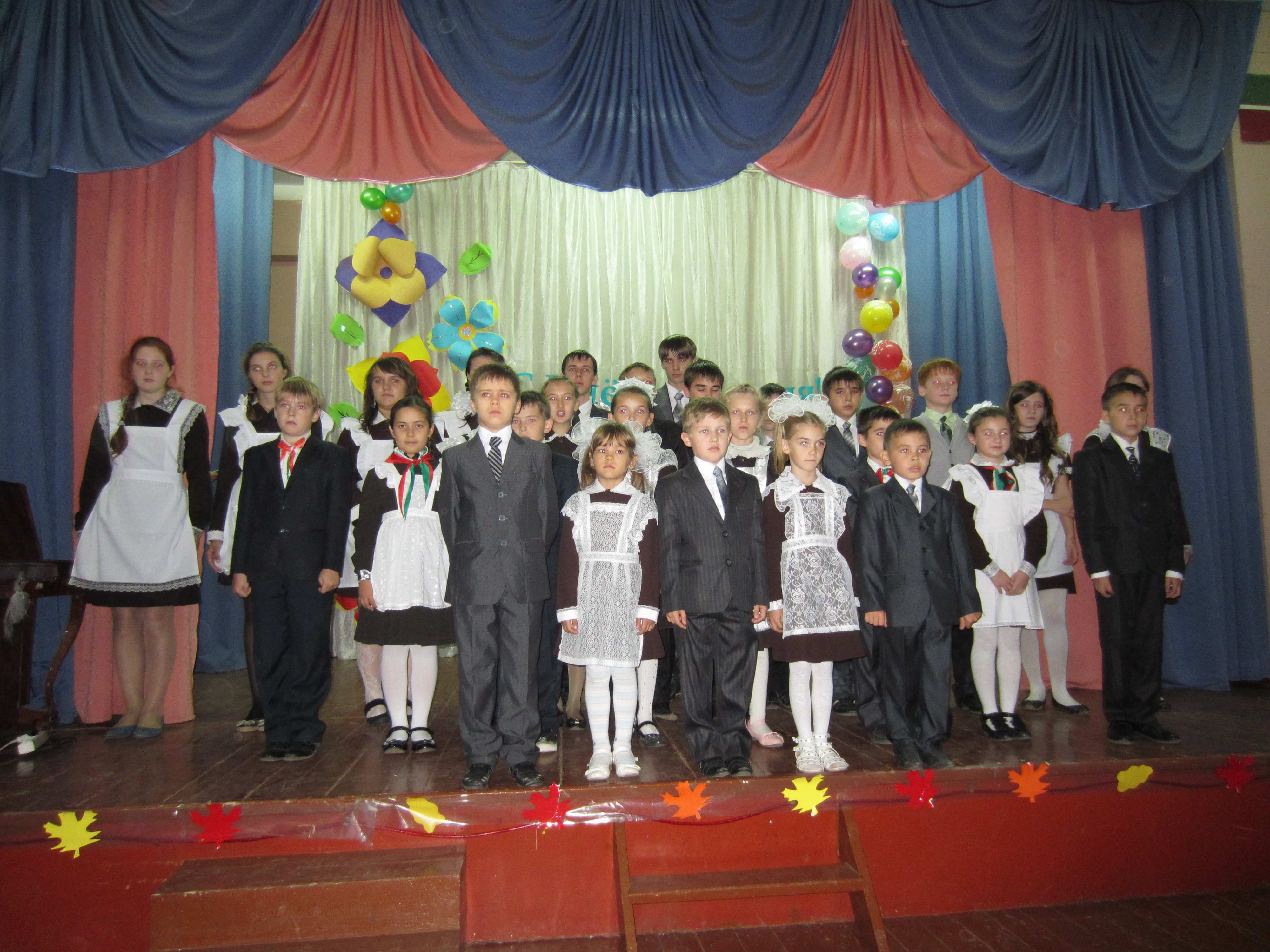 Представители Закамского благочиия приняли участие в праздновании дня учителя (фото)
