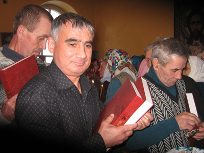В с. Старое Гришкино состоялась презентация Нового Завета на кряшенском языке (фото)