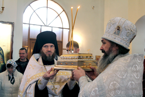 В Альметьевск принесены мощи святого благоверного князя Александра Невского (фото/видео)