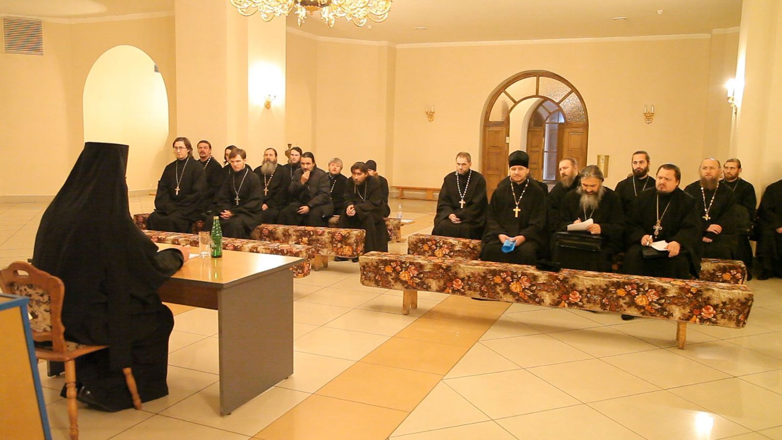 В Альметьевске прошло епархиальное совещание (фото)