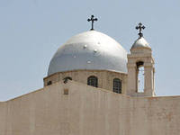 Сирия: армянский епископ считает, что политика Запада поощряет исход христиан