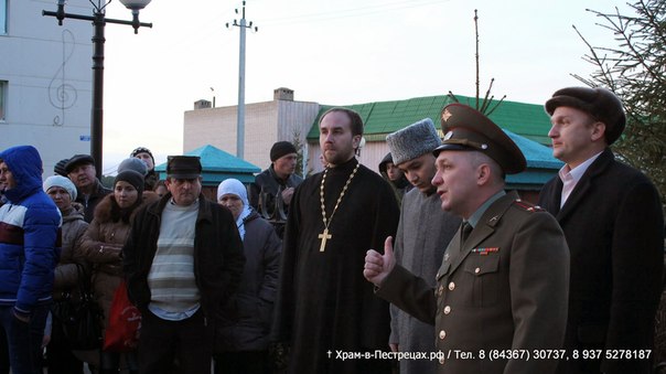 Клирик Казанской епархии напутствовал призывников (фото)
