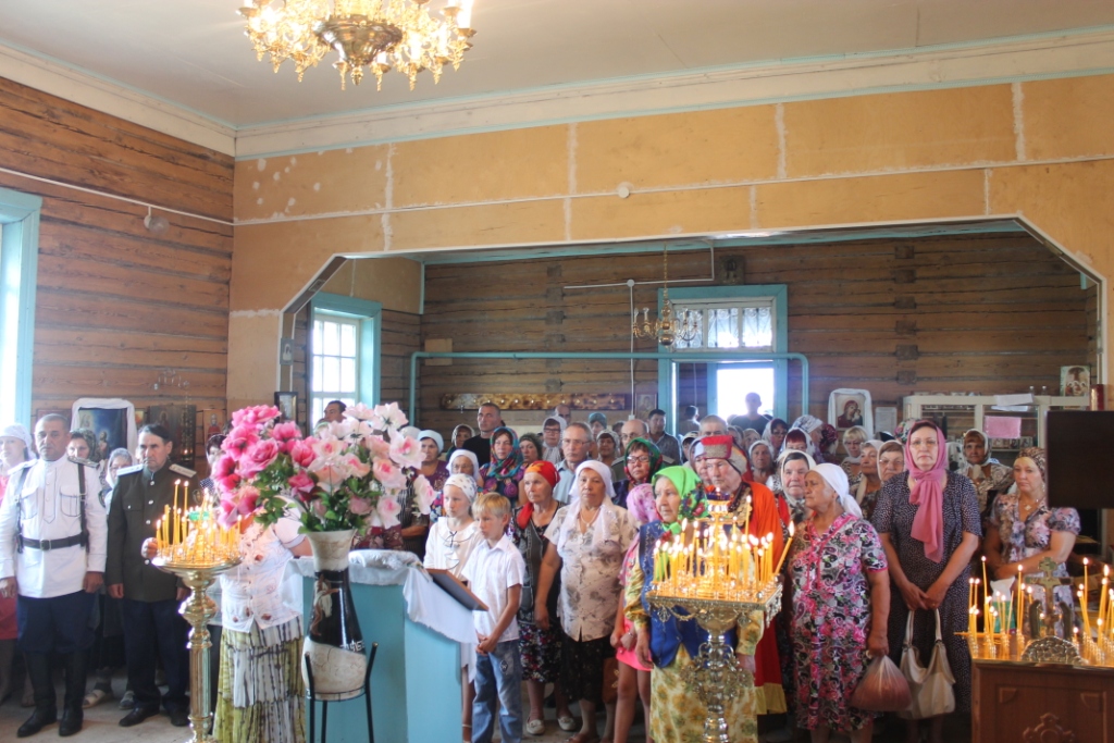 В с. Бахта Чистопольской епархии прошли торжества в честь 100-летия со дня основания храма (фото)