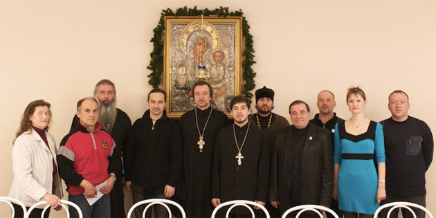 Преподаватели и выпускники Казанской духовной семинарии принимают участие в работе Казанского епархиального общества 