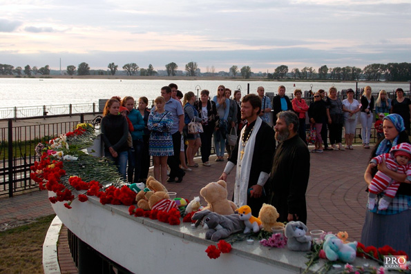 В третью годовщину катастрофы на теплоходе «Булгария» совершены заупокойные богослужения