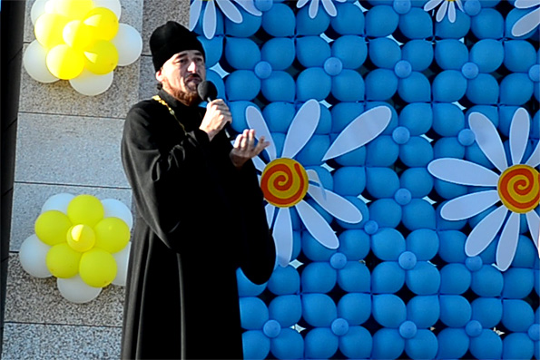 День семьи в Казани: Православная Церковь борется за торжество семьи и за чистоту брачного союза