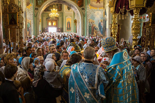 Мнение большинства россиян: Православная вера необходима стране