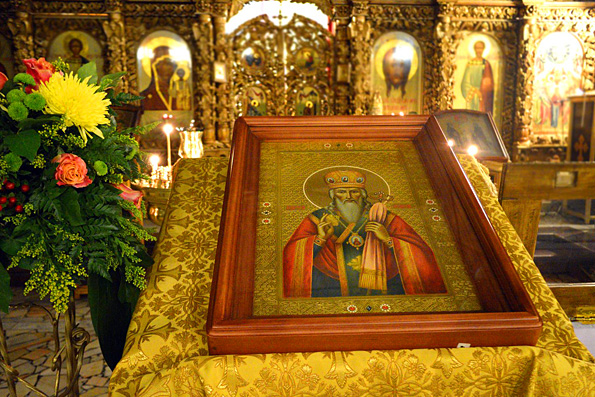 В Набережных Челнах почтили память первого святителя Казанской земли