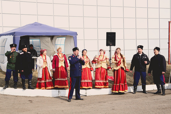 В рамках православной казачьей ярмарки в Челнах проходят культурные мероприятия