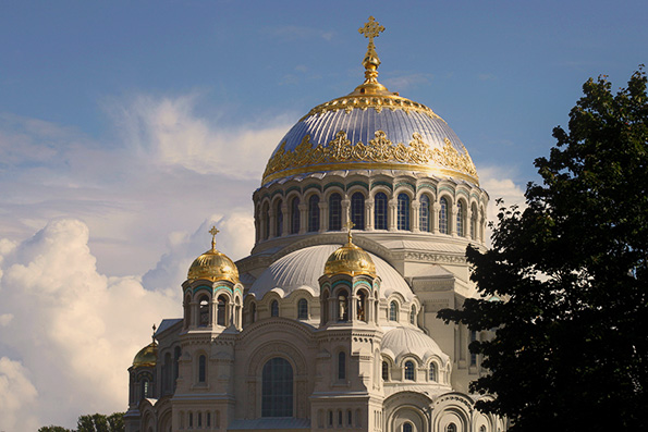 Паломники из 20 стран отметят 25-летие канонизации Иоанна Кронштадтского в Петербурге и Архангельске
