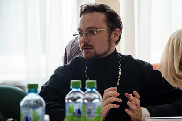 Священник Антоний Ермошин