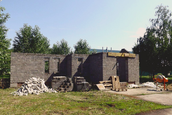 В селе Шильнебаш продолжается строительство храма