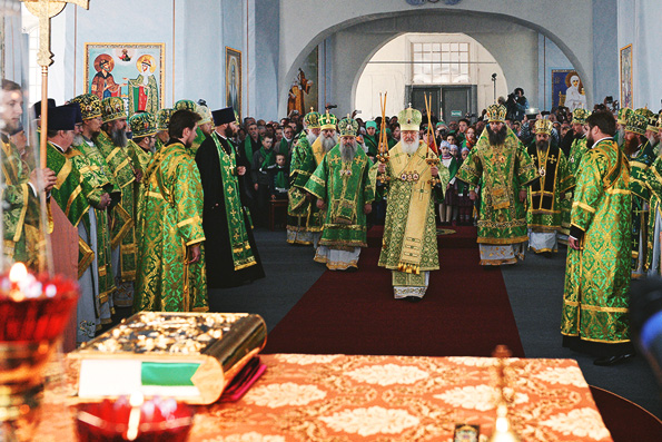 Патриарх Кирилл возглавил торжества по случаю 25-летия канонизации Иоанна Кронштадтского