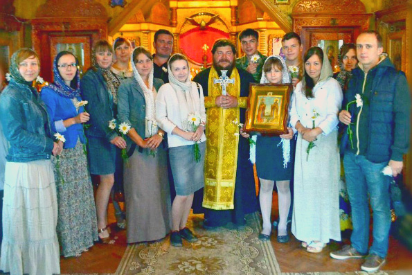Православная молодежь Зеленодольска отметила День семьи, любви и верности