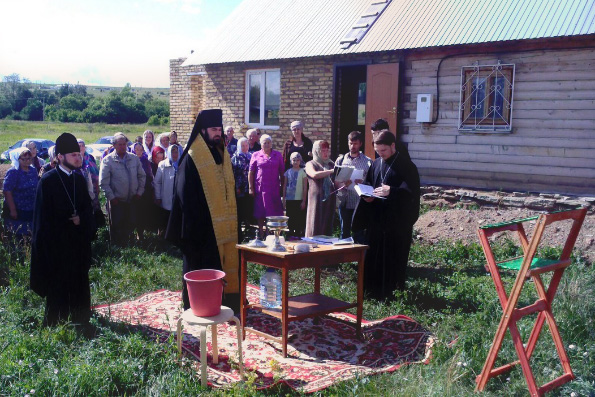 Епископ Мефодий посетил село Ключевка Бугульминского района