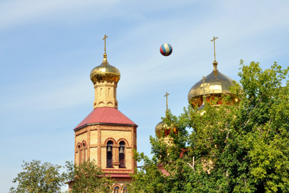 В Чистопольской епархии состоялся товарищеский турнир по волейболу
