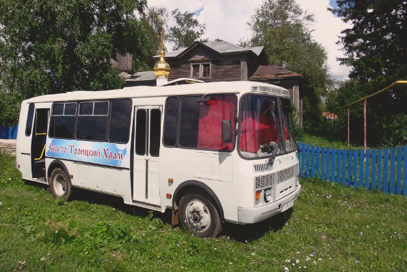 В Альметьевской епархии начал курсировать автобус-храм