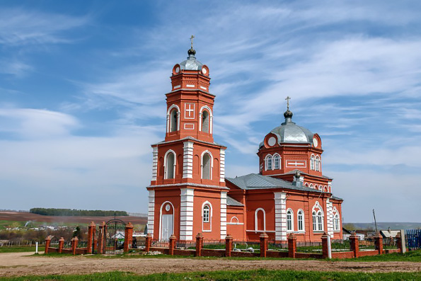 В Татарстане восстанавливают уникальный храм XIX века