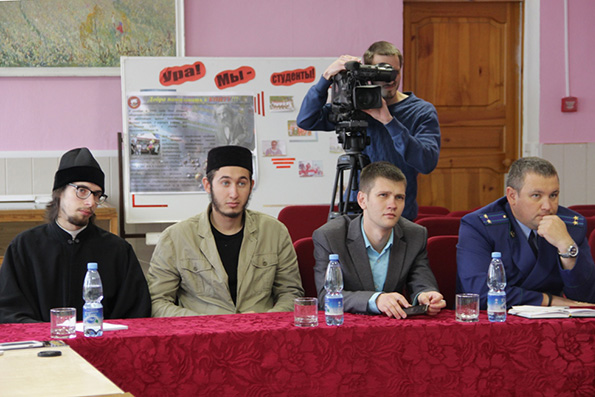 Бугульминские студенты обсудили проблему экстремизма