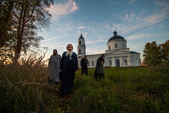 Глава Татарстанской митрополии объехал храмы Менделеевского района