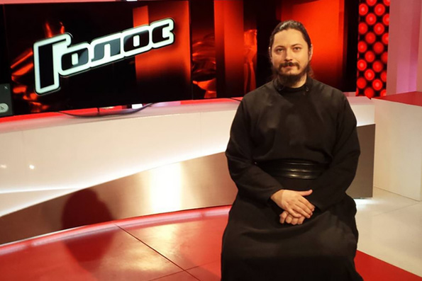 Монах стал участником шоу «Голос»