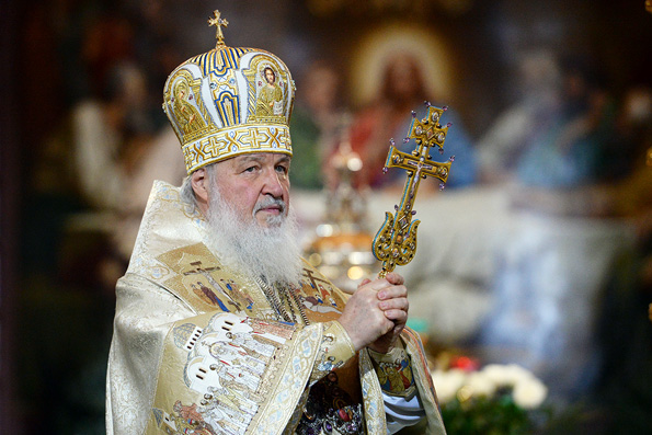 Патриарх Кирилл молится о прекращении войн и желает россиянам жить в мире