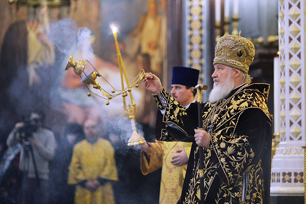 В седьмую годовщину интронизации Святейшего Патриарха Кирилла в Храме Христа Спасителя в Москве совершена Божественная литургия