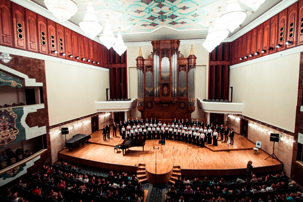 Гала-концертом завершился VI открытый фестиваль хоровой музыки имени С.В. Смолнеского в Казани