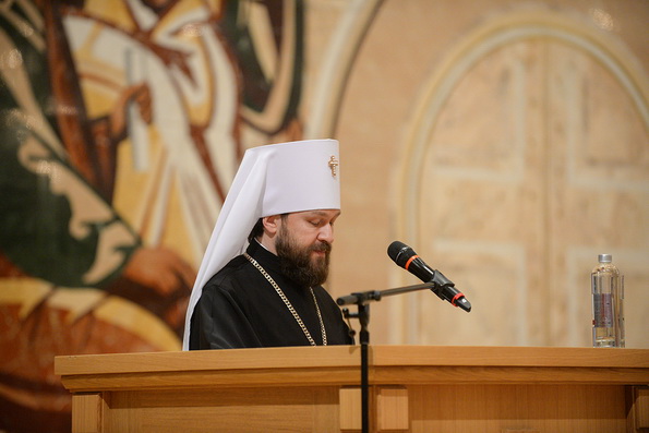 Митрополит Иларион призвал к реформе репертуара церковных хоров