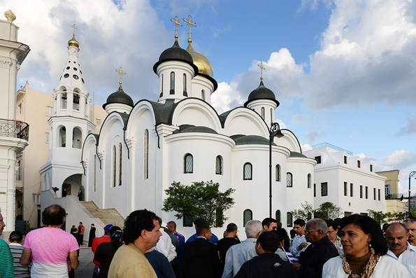 Святейший Патриарх Кирилл возглавил литургию в храме Казанской иконы Божией Матери в Гаване