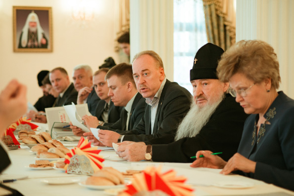 Глава Татарстанской митрополии принял участие в совещании, посвященном воссозданию Казанского собора