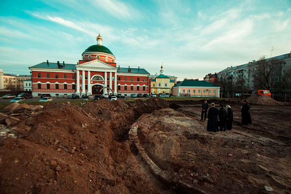 Митрополит Феофан: Не исключено, что Казанский собор будет восстановлен на историческом фундаменте