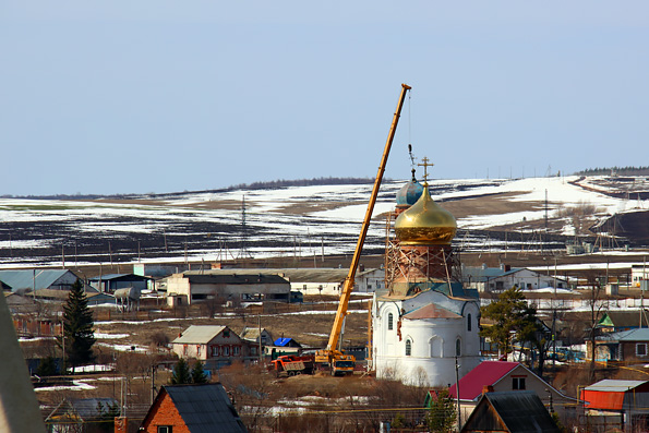 В селе Новая Михайловка продолжаются работы по восстановлению храма